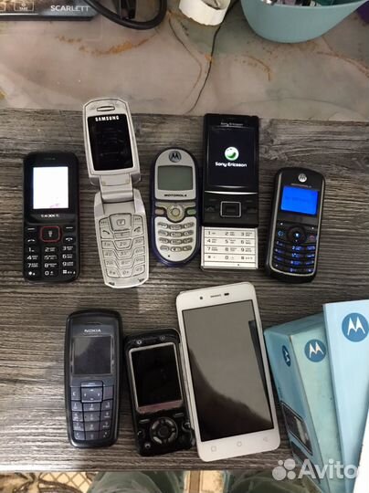 Кнопочные телефоны на запчасти или восстановление