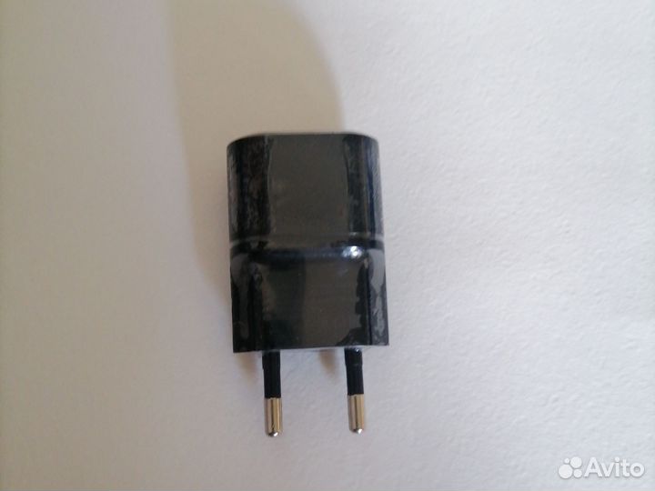 Зарядное устройство для телефона