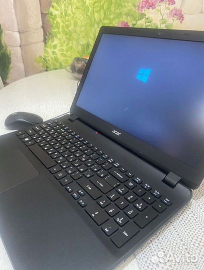 Ноутбук Acer ES1-531