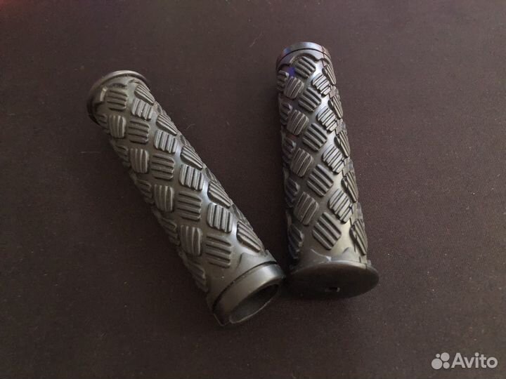 Грипсы для велосипеда