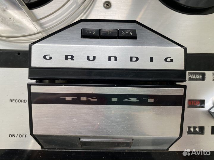 Магнитофон Grundig TK 141