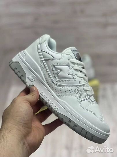 Женские Кроссовки New Balance 550