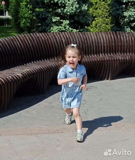 Джинсовое платье 98р