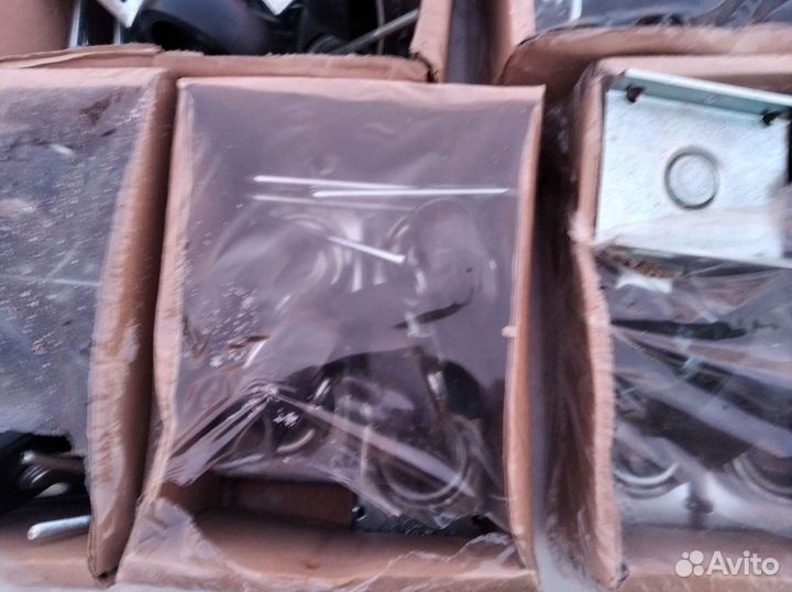 Колесики поворотные