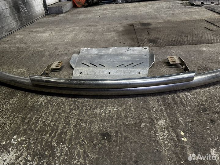 Дуга и алюминевая защита