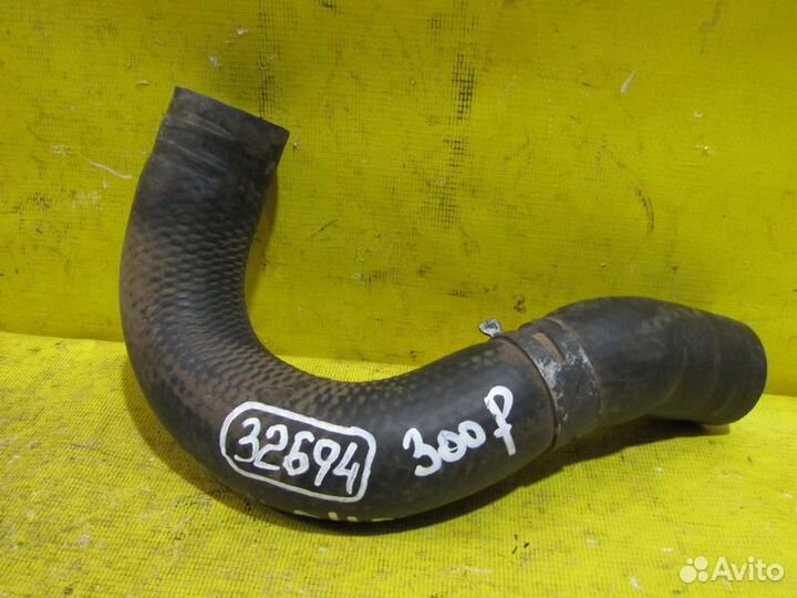 Патрубок системы охлаждения Toyota Corolla 150 07г