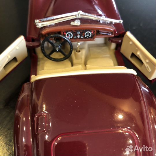 Детска машинка jaguar XK120