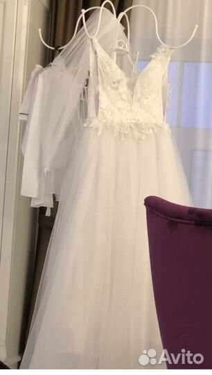 Свадебное платье