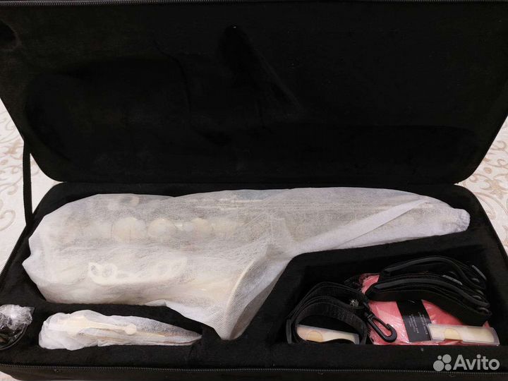 Саксофон альт новый