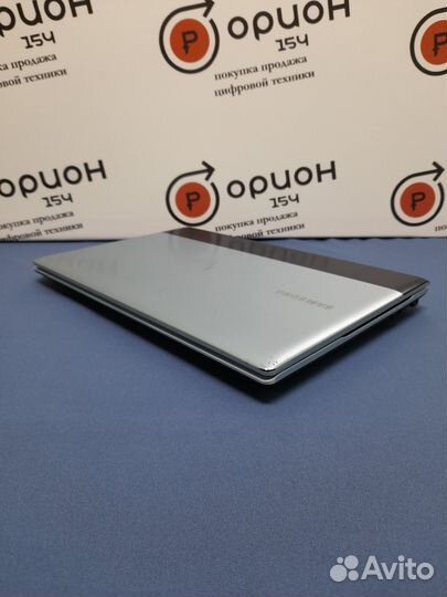 Ноутбук Samsung NP-RV520/i3-2310M/RAM 4/SSD 240Gb