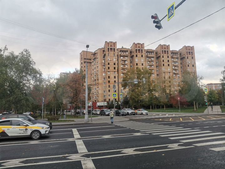Торговая площадь, 309.7 м²