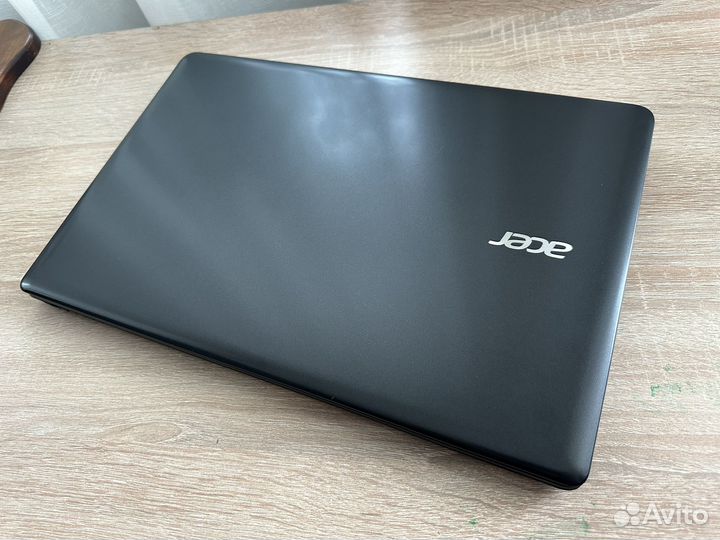 Acer. i5-4200. 8GB. 1000GB