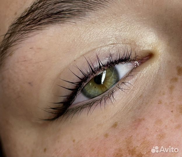 Наращивание ресниц,оформление бровей Полтавская