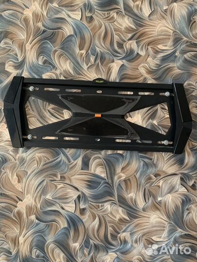 Крепление для телевизора на стену