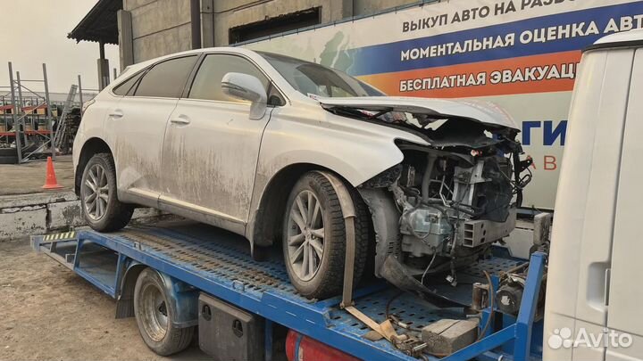 Накладка на торпедо Lexus RX350 (AL10) 55446-48050