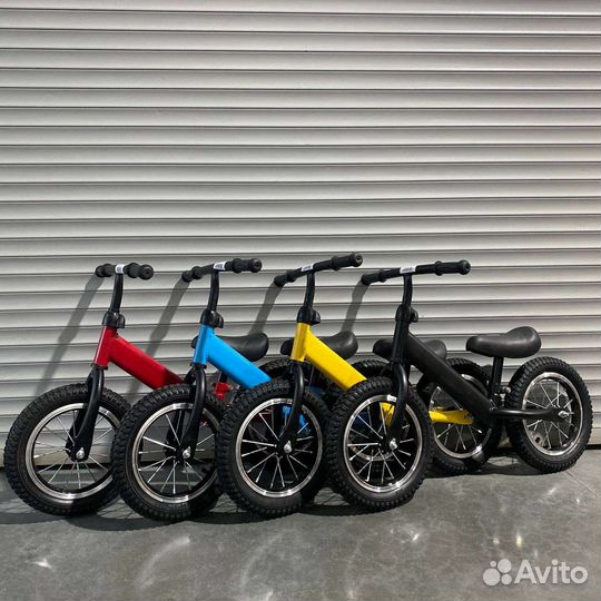 Беговел детский 12 радиус новый