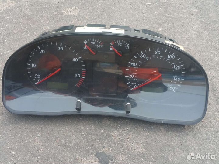 Приборная панель VW passat b5
