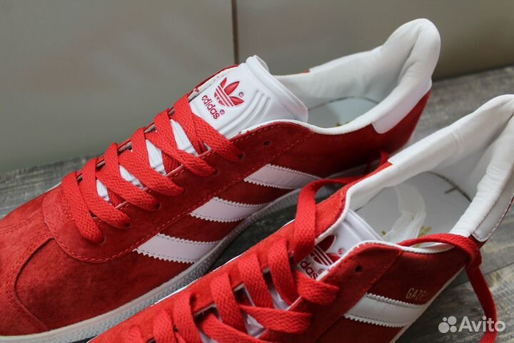 Кроссовки Adidas Originals Gazelle Красные