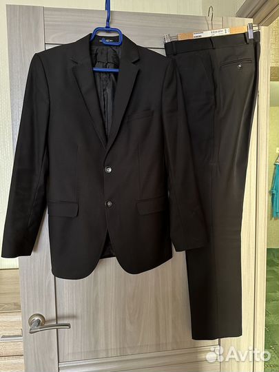 Костюм школьный для мальчика 15-16 лет