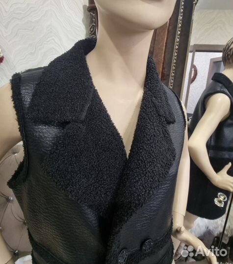 Жилетка женская утепленная