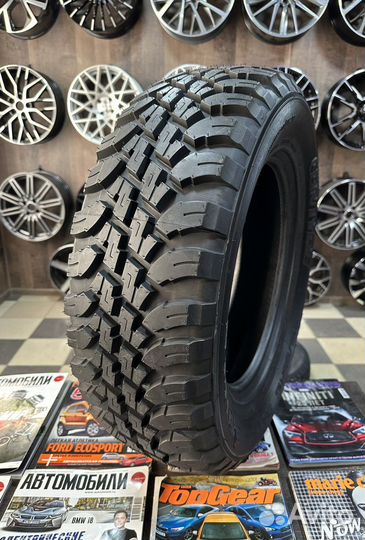 Contyre Expedition 215/65 R16