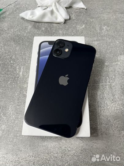 iPhone 12 mini, 64 ГБ
