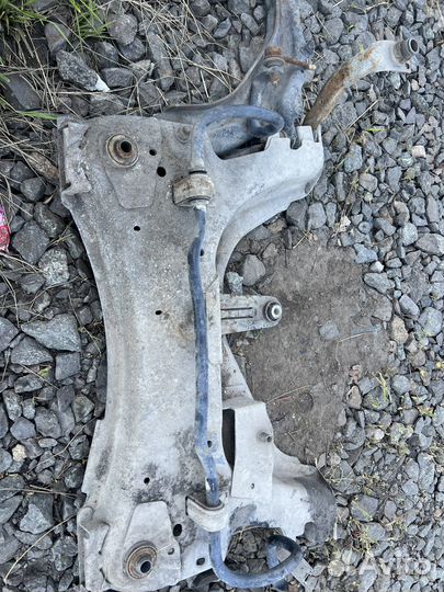 Подрамник Renault Megane 2