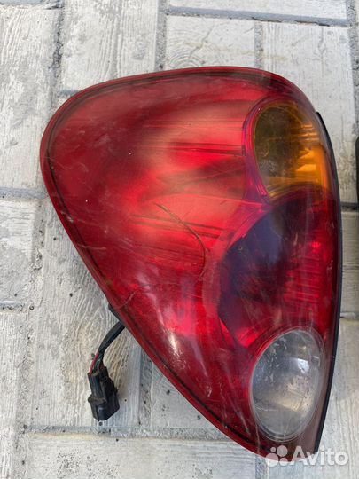 Фары задние Mitsubishi L200