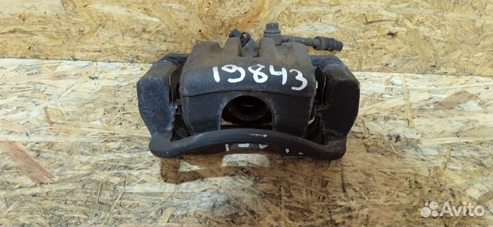 Суппорт тормозной задний правый Opel Antara 2007