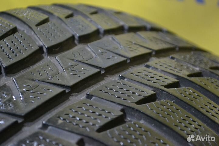 Falken Eurowinter HS-449 225/45 R18