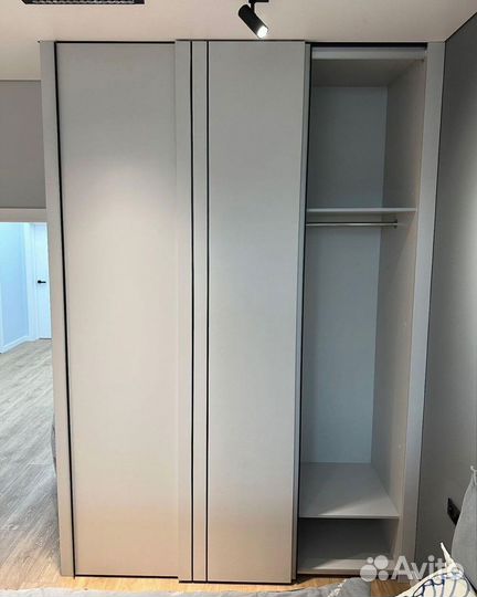 Шкаф купе встраиваемый