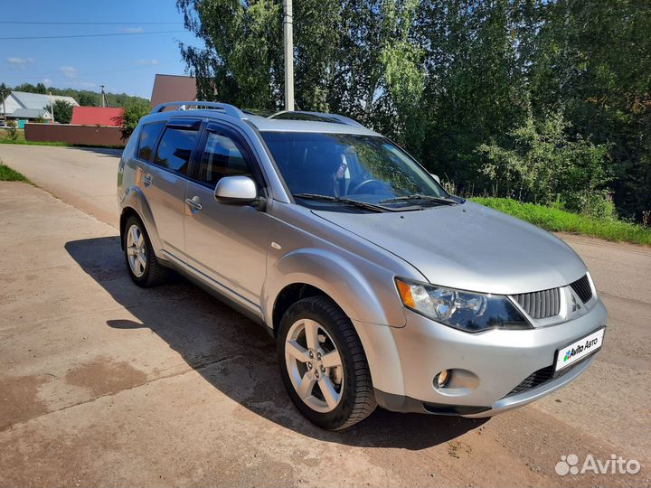 Mitsubishi Outlander 2.4 CVT, 2008, 243 489 км