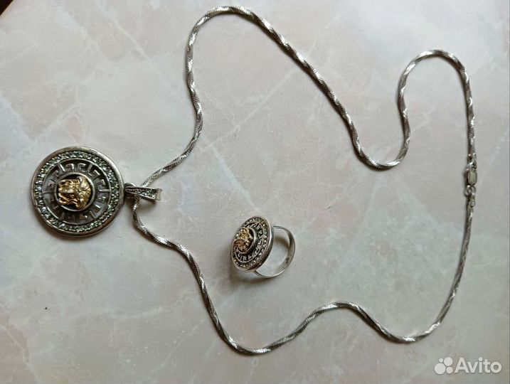 Набор бижутерии