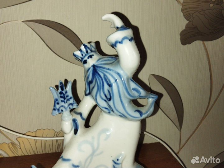 Статуэтка Нептун