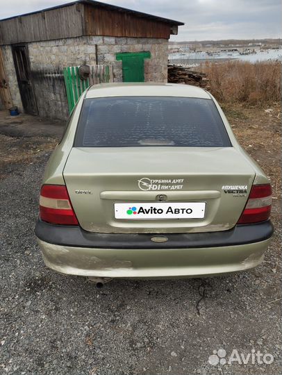 Opel Vectra 1.6 МТ, 1996, 245 000 км