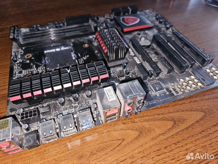 Материнская плата MSI 970 gaming