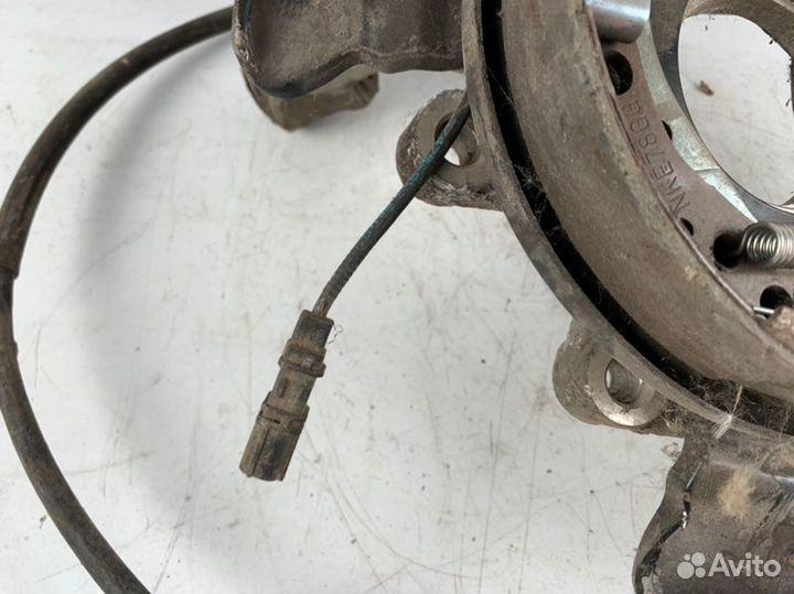 Кулак задний левый Honda Cr-V 3 RE 2006-2012