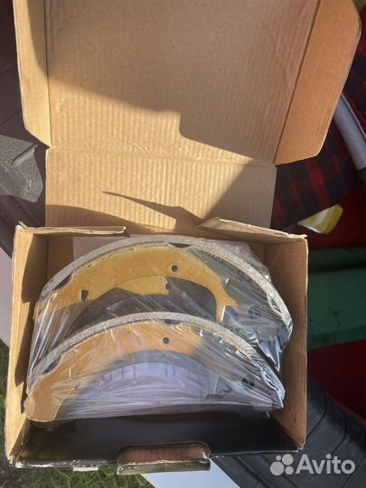 Колодки задние на ладу гранту