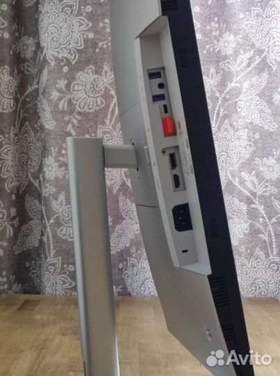 Монитор Dell UltraSharp U2422H 23.8