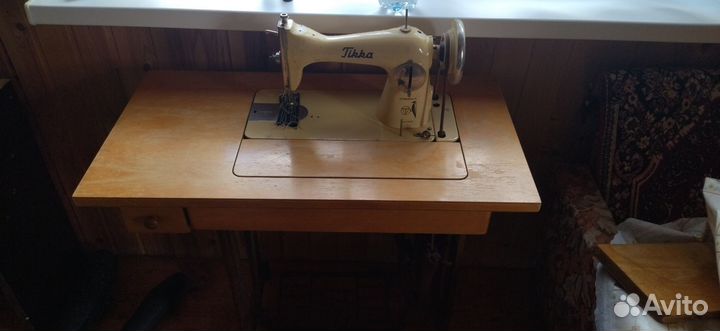 Швейная машина tikka