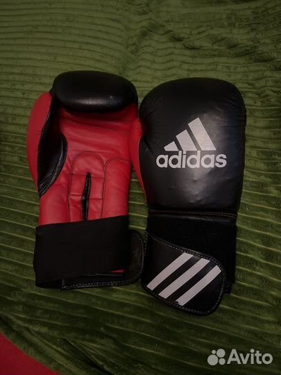Боксерские перчатки 14 oz