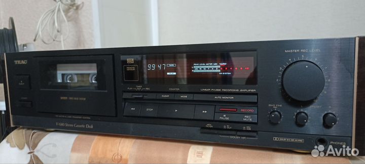 Кассетная дека Teac v-680