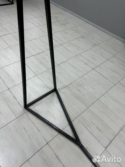 Вешалка напольная