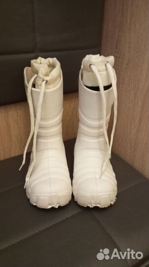 Резиновые сапоги