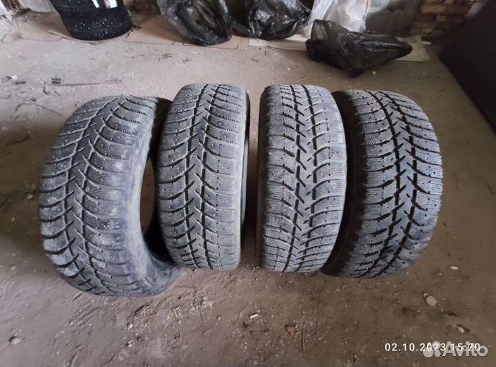 Bridgestone Ice Cruiser 5000 225/60 R17