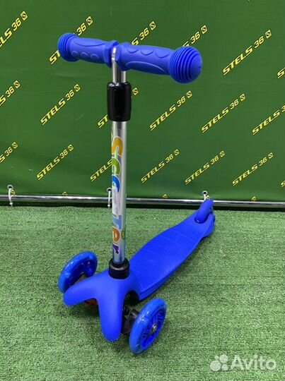 Самокат детский трехколесный Scooter LKS-010