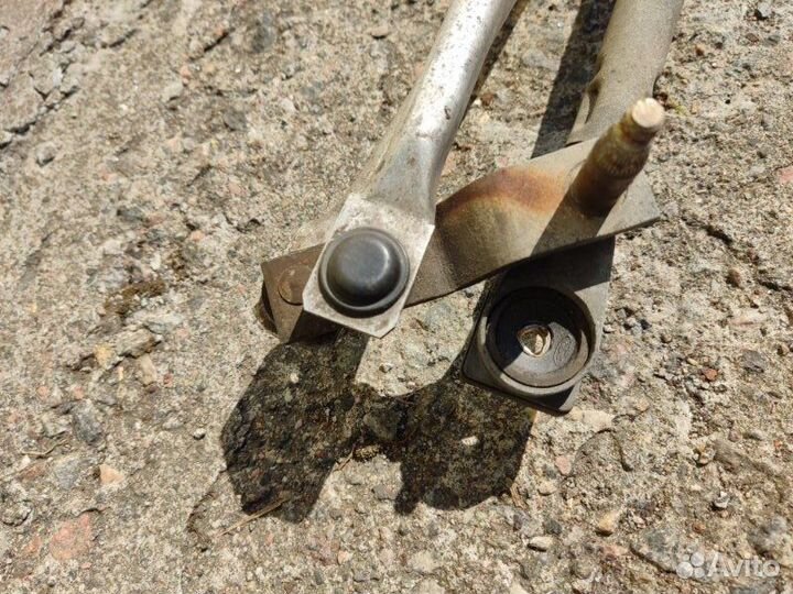 Трапеция стеклоочистителей Ford Focus 1 седан 2.0I