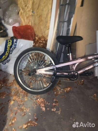 Трюковой велосипед bmx