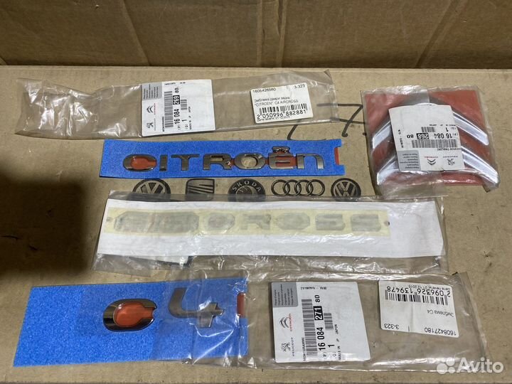 Эмблема задняя надпись Citroen C4 Aircross