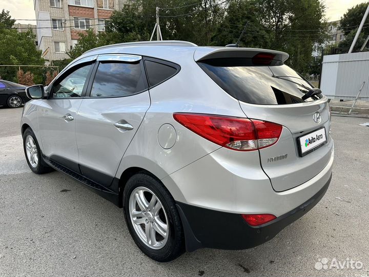 Hyundai ix35 2.0 AT, 2011, 170 000 км